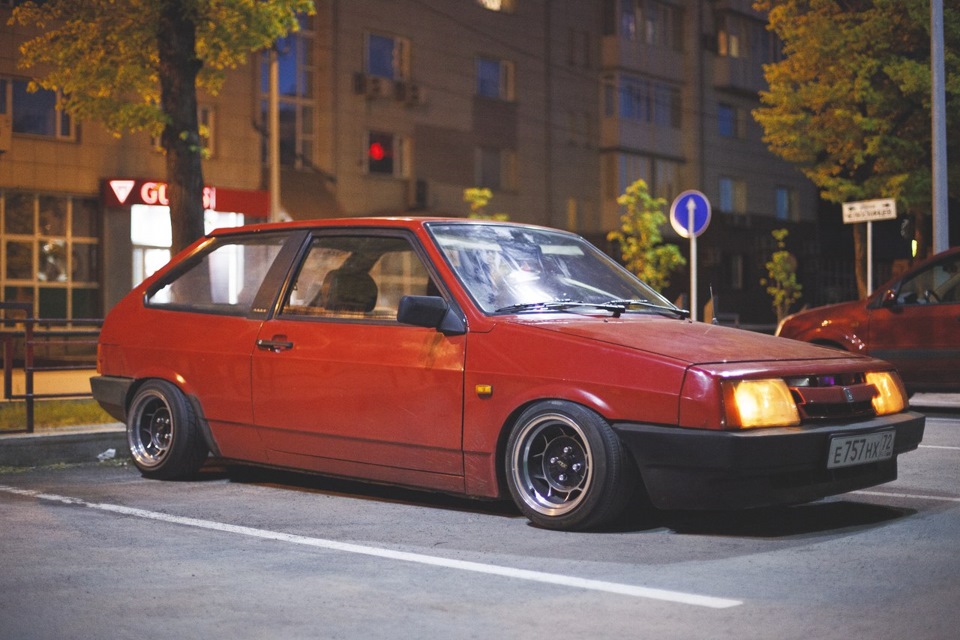 Lada 2109 stance