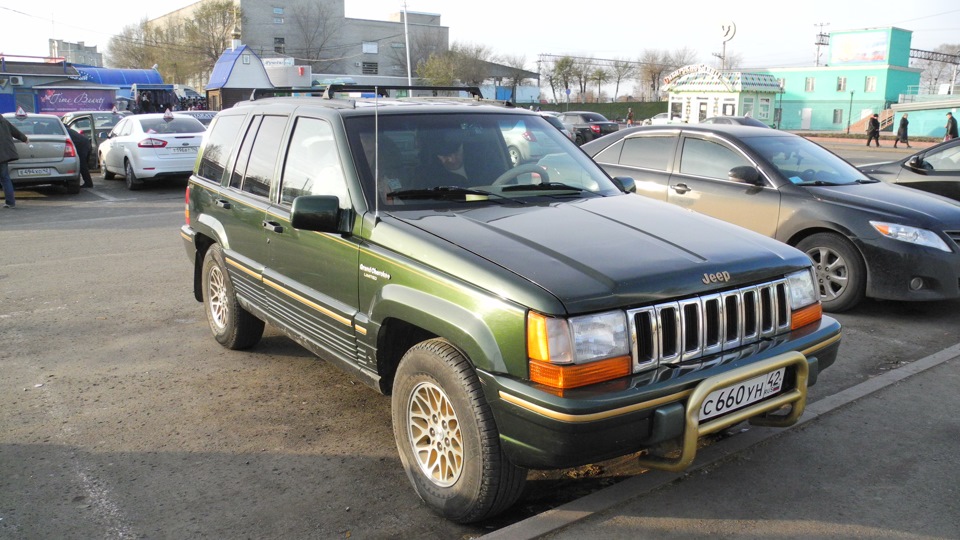 Информационная наклейка на двери — Jeep Grand Cherokee (ZJ), 4 л, 1995 ...