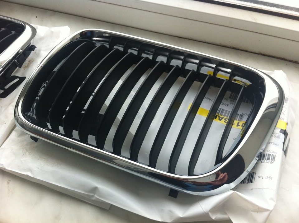 новенькая решетка. — BMW 3 series Compact (E36/5), 1,9 л, 1997 года ...