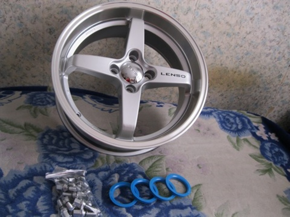 Взял ленсо))) — Lada Приора хэтчбек, 1,6 л, 2009 года | колёсные диски ...