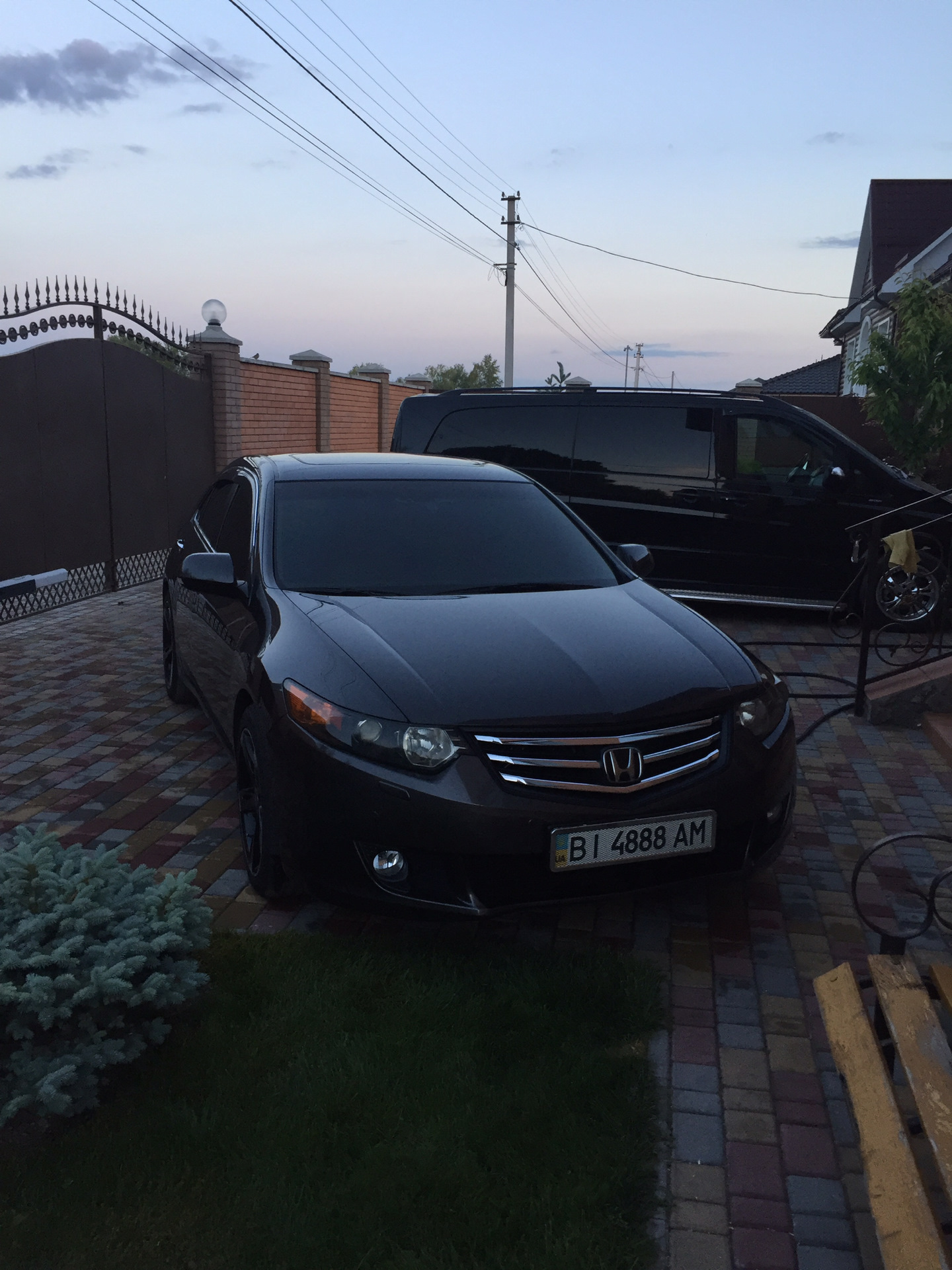 Honda Accord 2008 черная тонированная