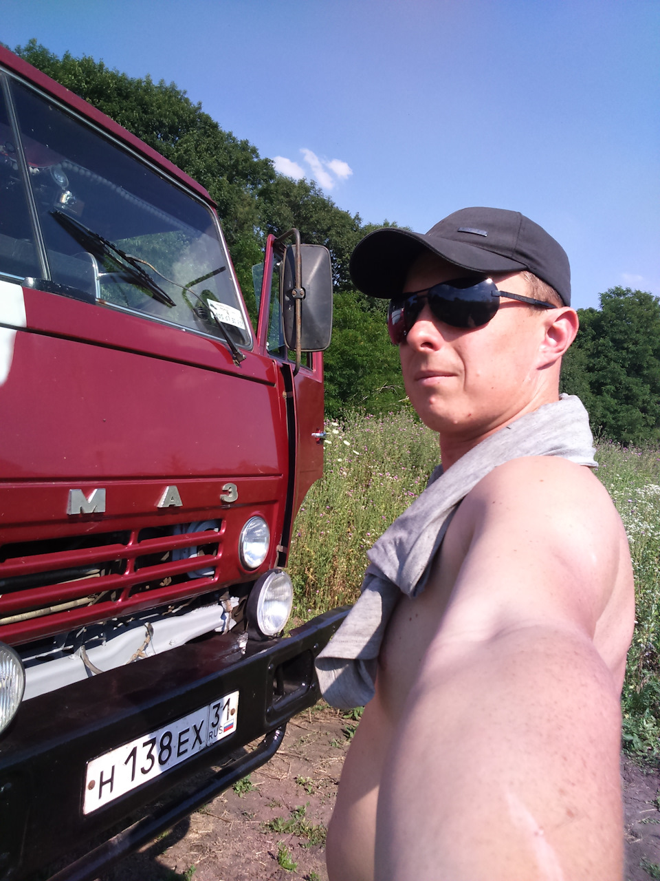 загораем на работе — КАМАЗ Золотарь