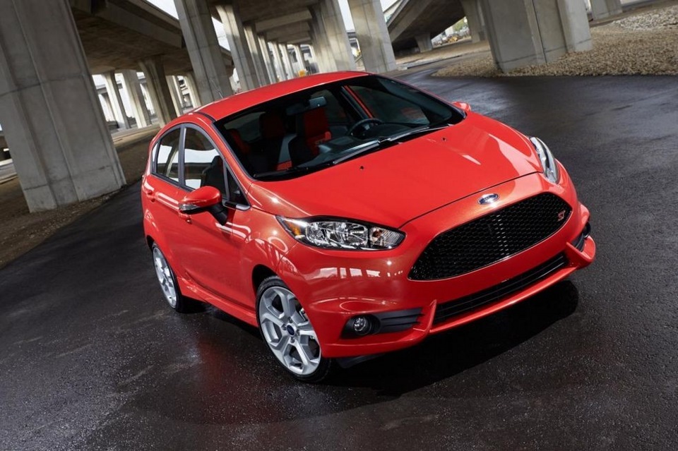 Ford Fiesta St пятидверный