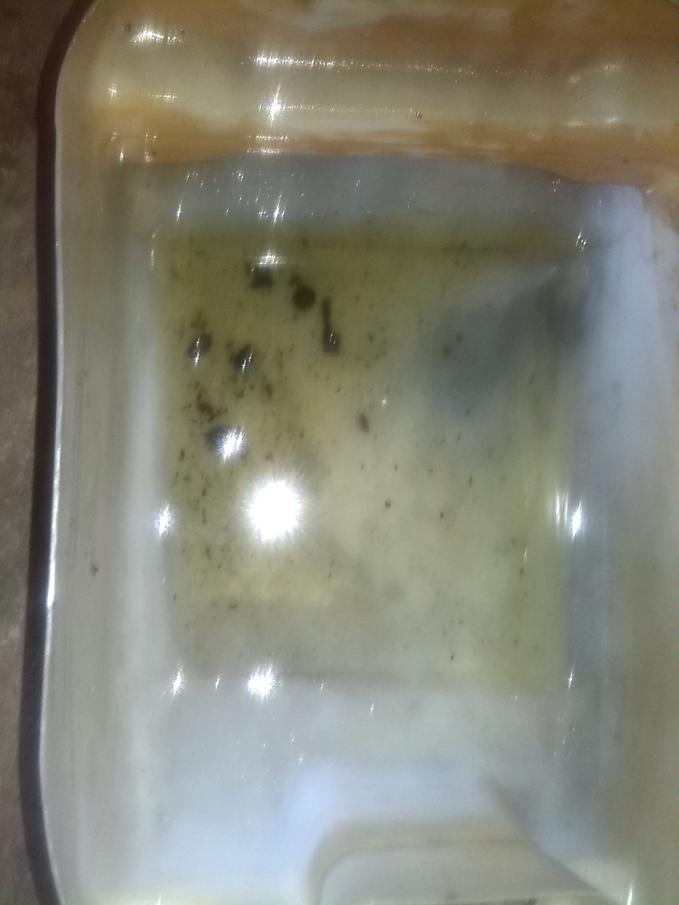 Чистка заборника топлива в баке — Volkswagen Passat Variant (B5), 1,9 л ...