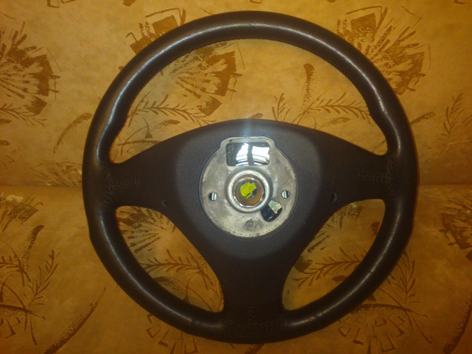 Продам руль Ауди а3 — Audi 200 (C3), 2,2 л, 1990 года | аксессуары | DRIVE2
