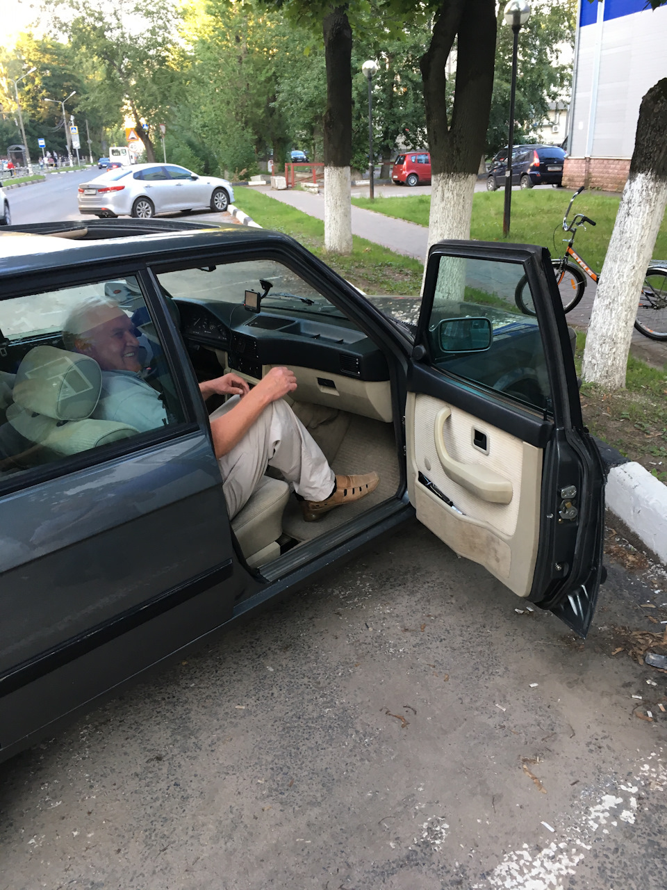 Встреча с первым владельцем через 8 лет — BMW 5 series (E28), 2 л, 1987  года | встреча | DRIVE2