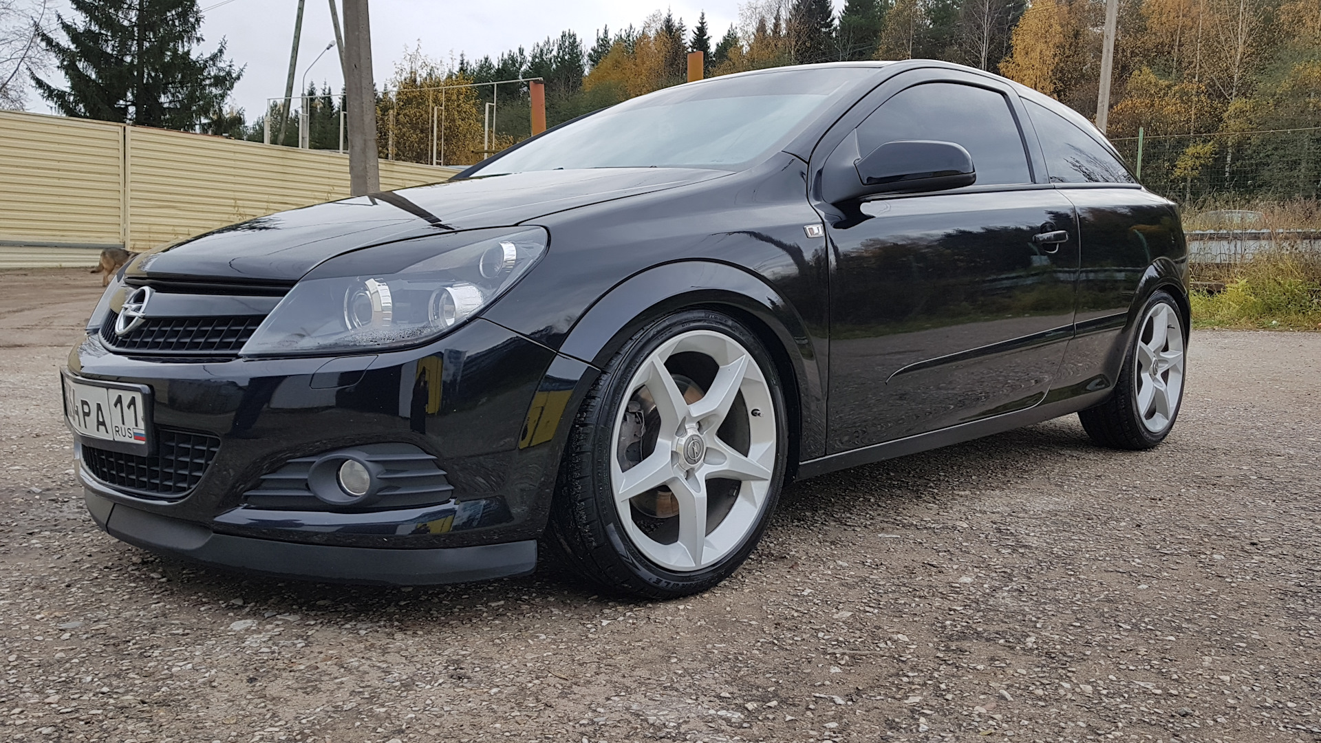 Opel GTC H