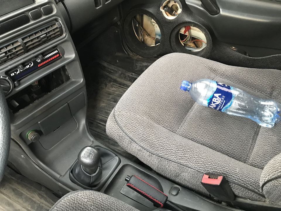 Нахлобучка на ручник и просто фото) — LADA 21099, 1,5 л., 2004 года ...