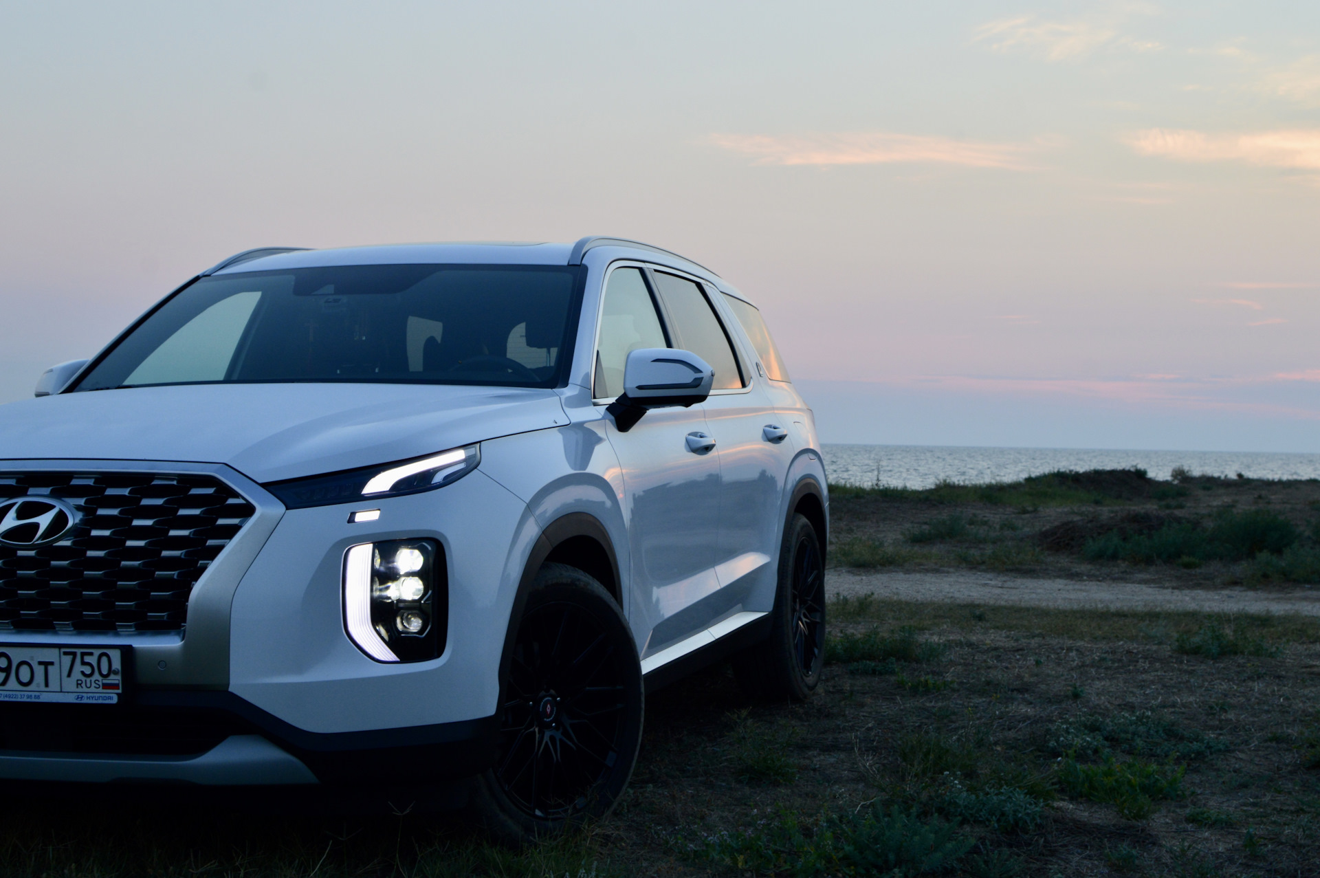 Л 2021. Hyundai Palisade 2022. Hyundai Palisade белый. Хёндай Палисад 2021. Новый Хендэ Палисад.