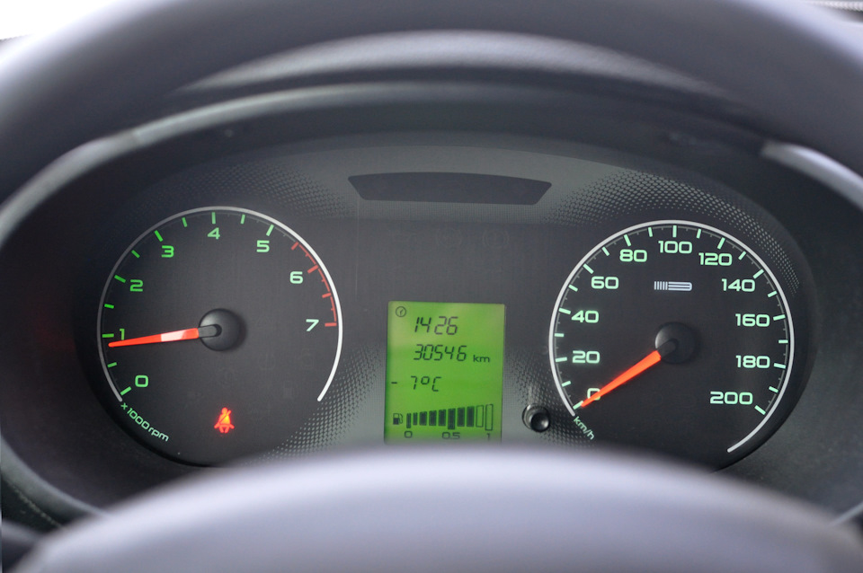 Замена салонного фильтра и свечей. — Lada Гранта лифтбек, 1,6 л, 2015 ...