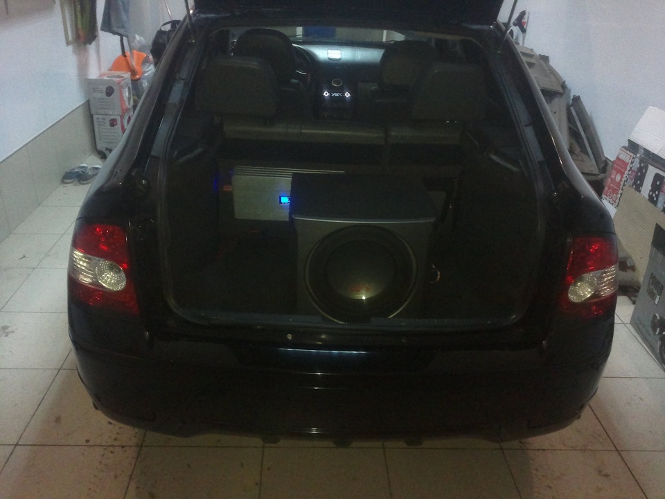 Переделка аудиосистемы. — Lada Приора хэтчбек, 1,6 л, 2009 года ...