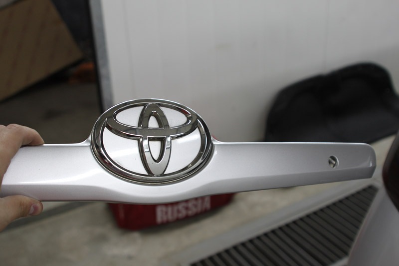 Rear LED shield part 1 - Toyota Camry 24L 2008