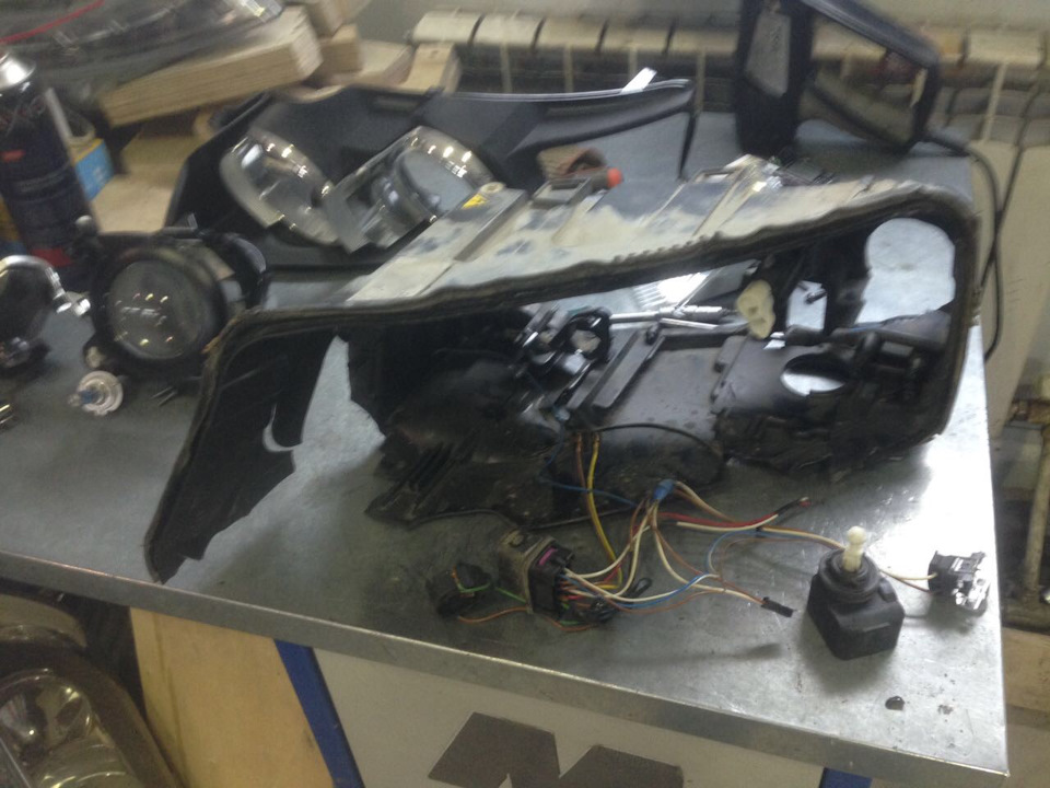 Фото в бортжурнале Audi A6 Avant (C6)