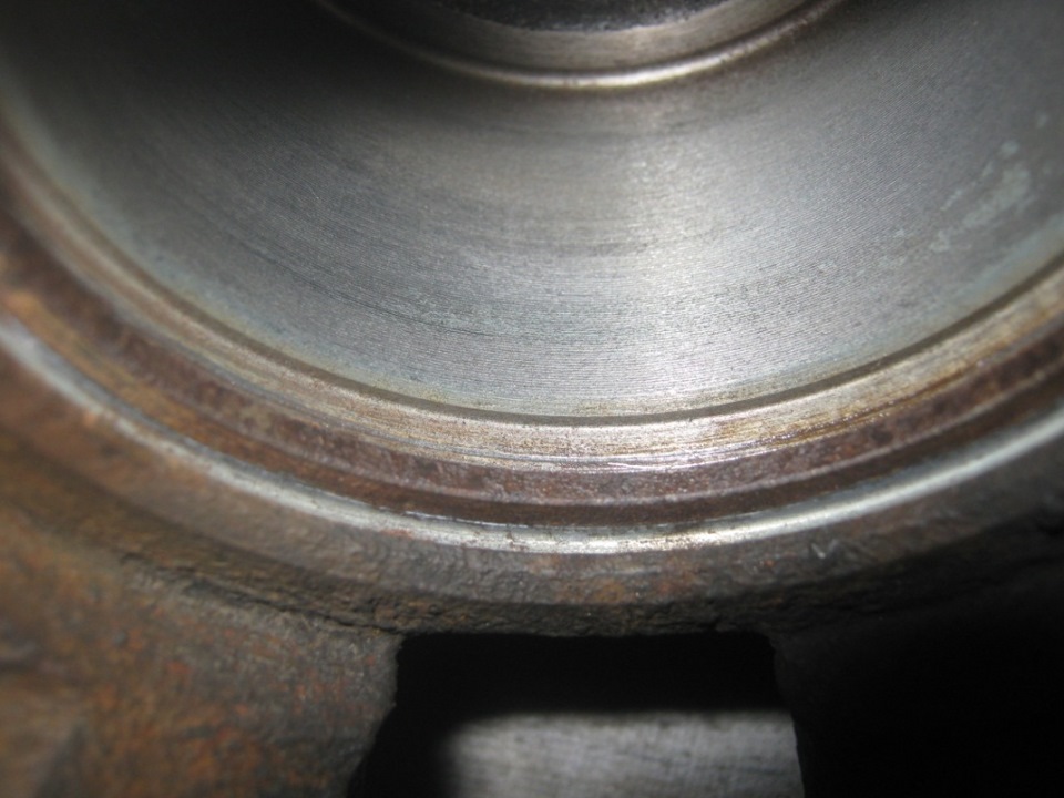 a8c2fe8s 960 Как выдавить поршень тормозного суппорта