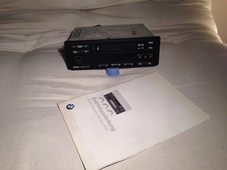 BMW RDS radio original — BMW 3 series Coupe (E30), 2,4 л, 1986 года