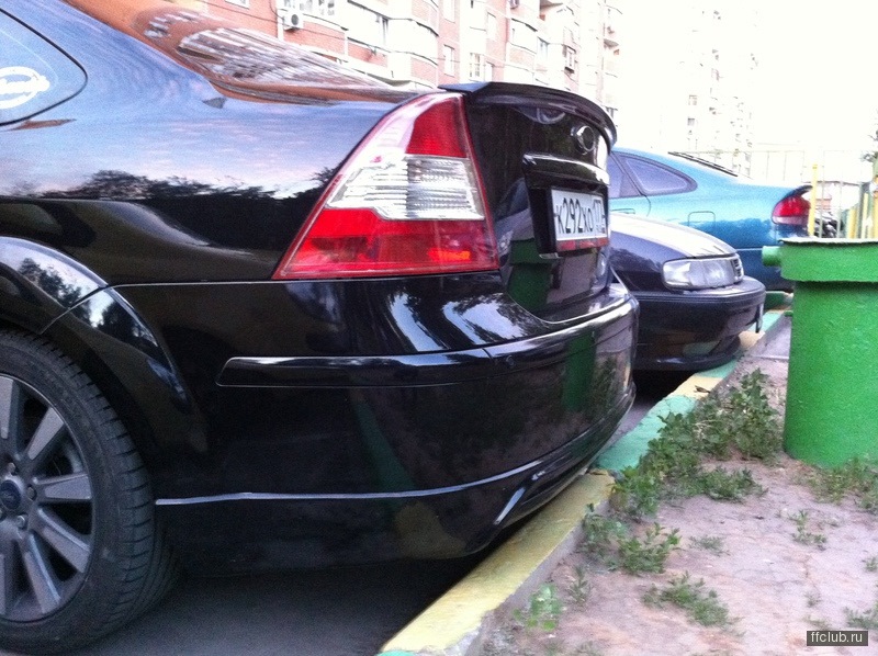 Юбка заднего бампера — Ford Focus Sedan II, 1,8 л, 2006 года | стайлинг ...