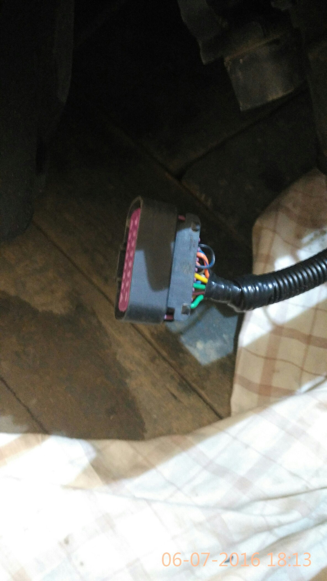 Установил электроручник — Opel Astra J, 1,6 л, 2010 года | электроника ...