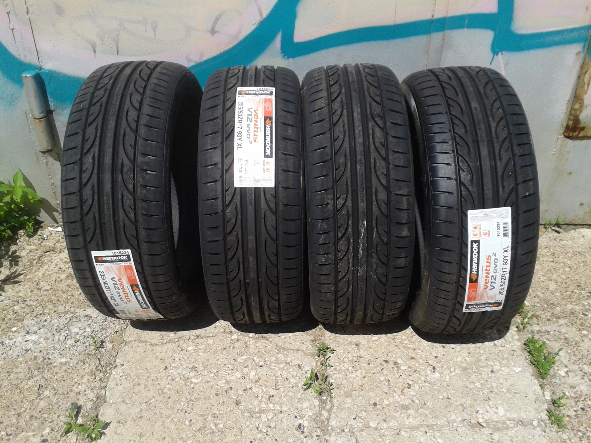 Летняя резина на лансер. Hankook ns2. Hankook Tire Ventus v12 evo2 k120. Автомобильная шина Hankook Tire Ventus Sport k104 205/50 zr15 86y летняя. Автомобильная шина Hankook Tire Ventus v12 EVO k110 245/45 r20 103y летняя.