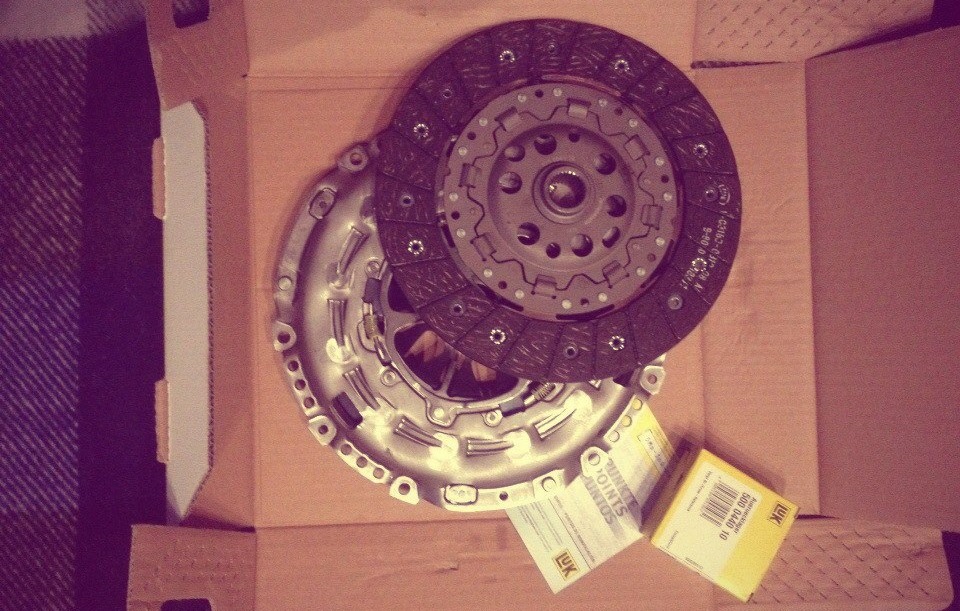 новое сцепление luk repset — Volkswagen Passat B6, 1,8 л, 2008 года ...