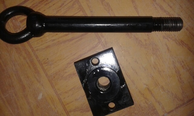 Передний бампер SE и буксировочный крюк — Lada Приора седан, 1,6 л ...