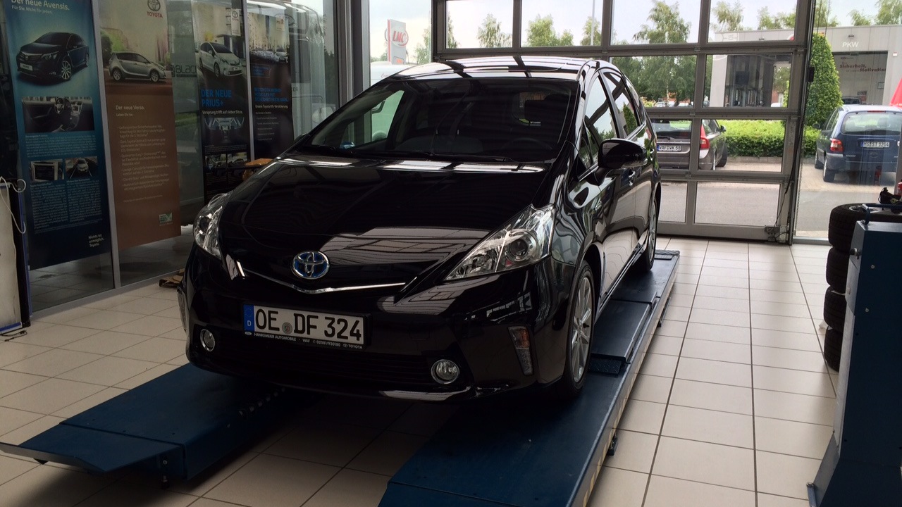 Toyota Prius (30) 1.8 гибридный 2012 | Мой первый гибрид на DRIVE2