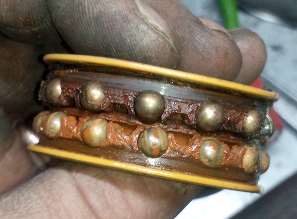 Фото в бортжурнале Nissan X-Trail I (t30)