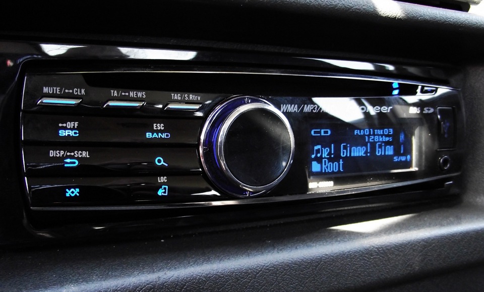 Магнитола pioneer deh-8300sd. Pioneer deh 8350. Пионер deh 8300sd. Pioneer deh 8300sd. Pioneer 8300sd.