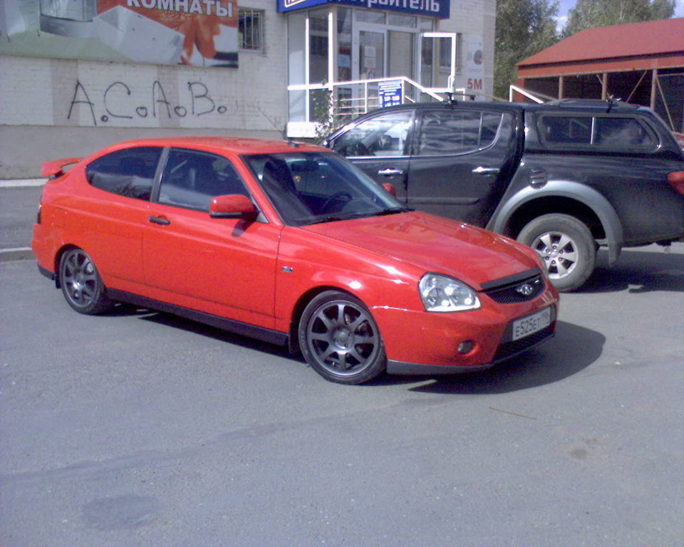 Lada Priora Coupe оранжевая