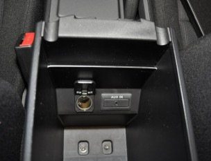 Bluetooth адаптер AUX для Mazda AWM BTM