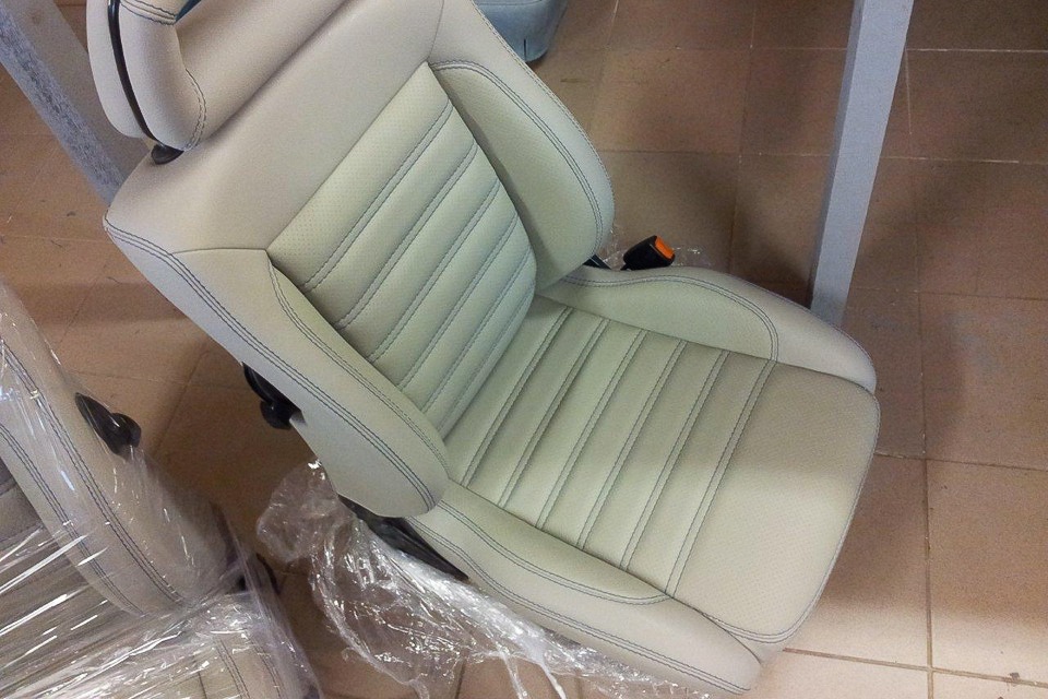 Решился перешить салон. — Audi A6 (C4), 2,6 л, 1995 года | тюнинг | DRIVE2