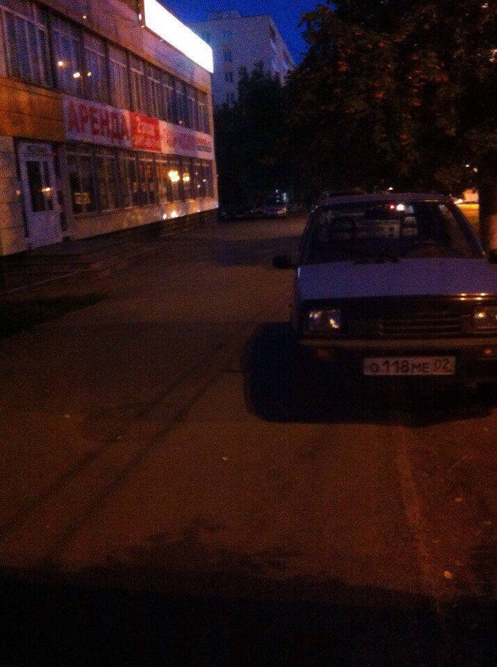 Как парковаться на "крупногабаритной" машине — Lada 11113 Ока, 1,2 л ...