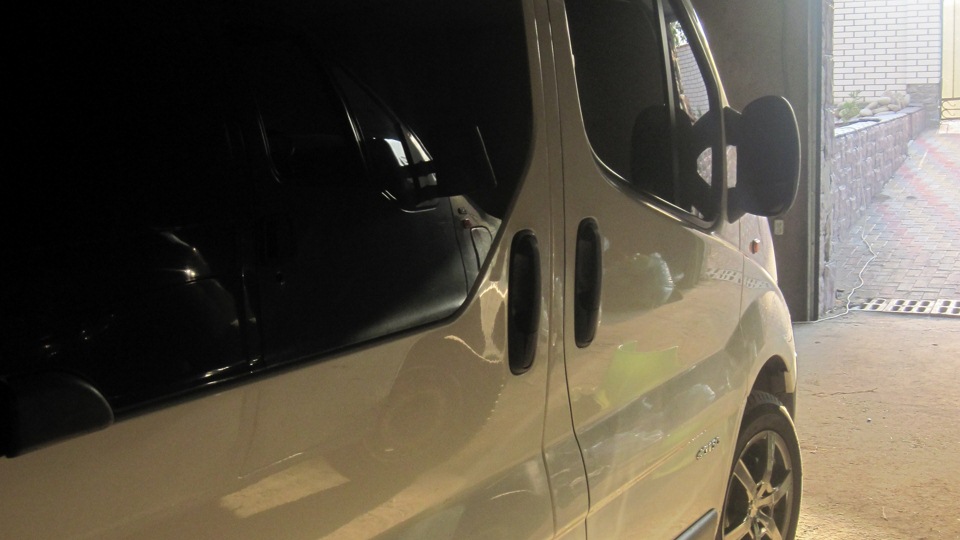 Renault Trafic (2G) 2.5 дизельный 2008 | на DRIVE2