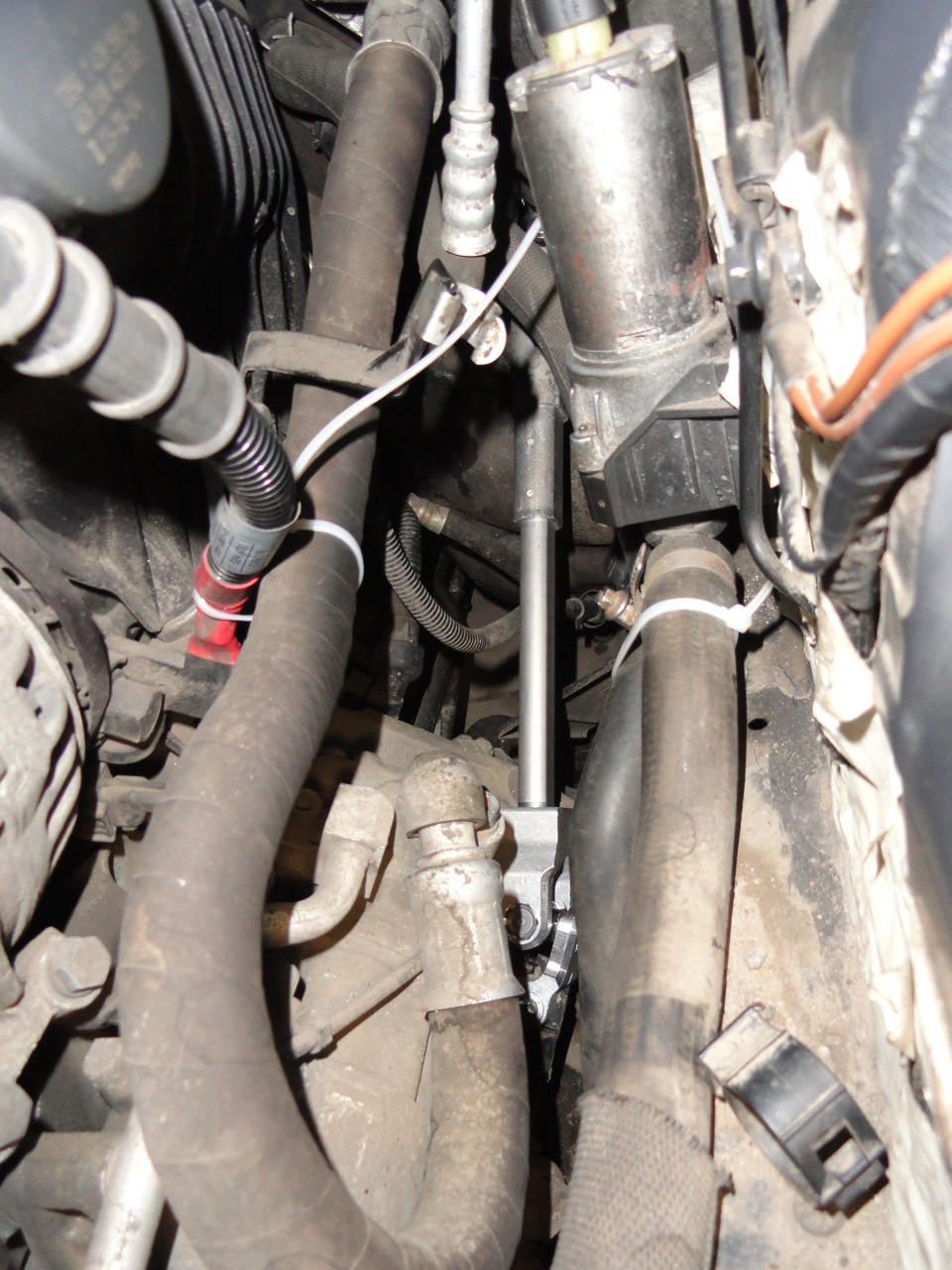 Очень трудно подлезть — BMW 3 series (E90)