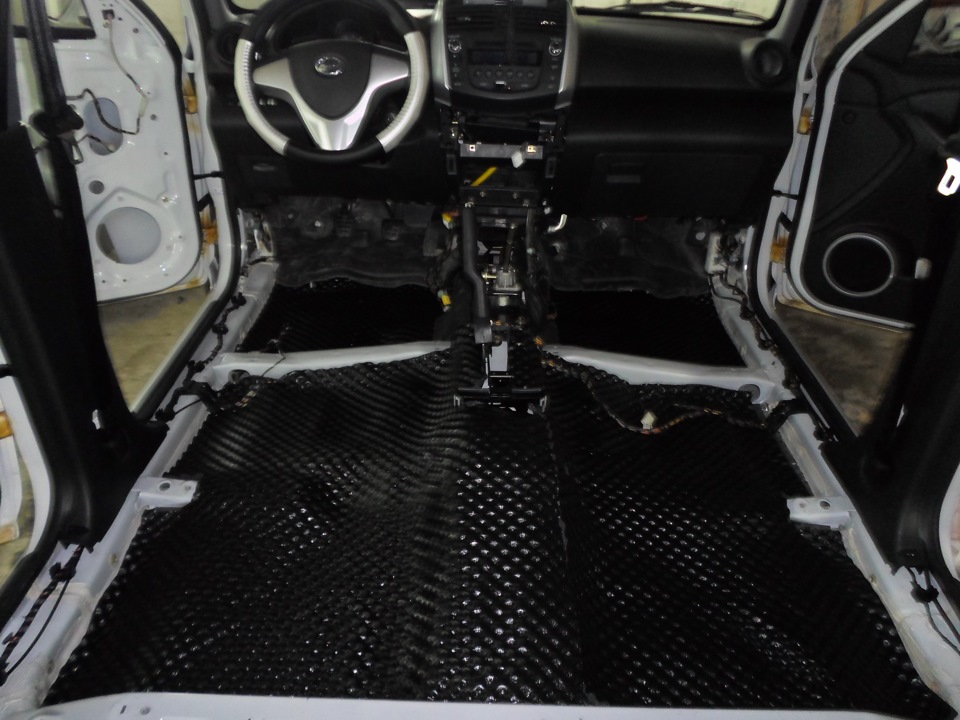 Виброизоляция пола лифан х60. Шумоизоляция лифан. Lifan myway краш тест. Лифан х60 шумоизоляция пола. Шумоизоляция лифан.