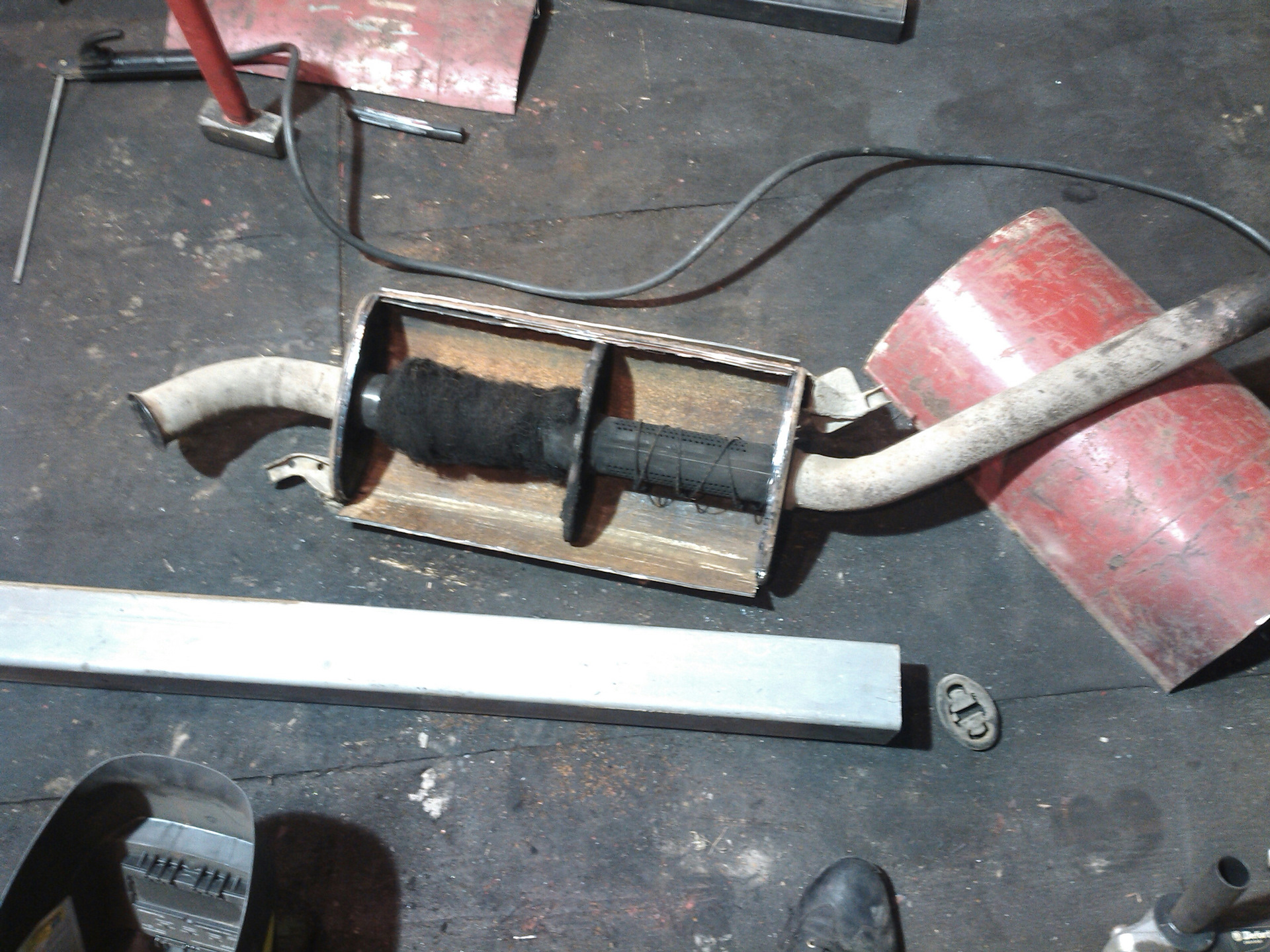 Немного оживили — Audi 100 (C4), 2,3 л, 1991 года | просто так | DRIVE2