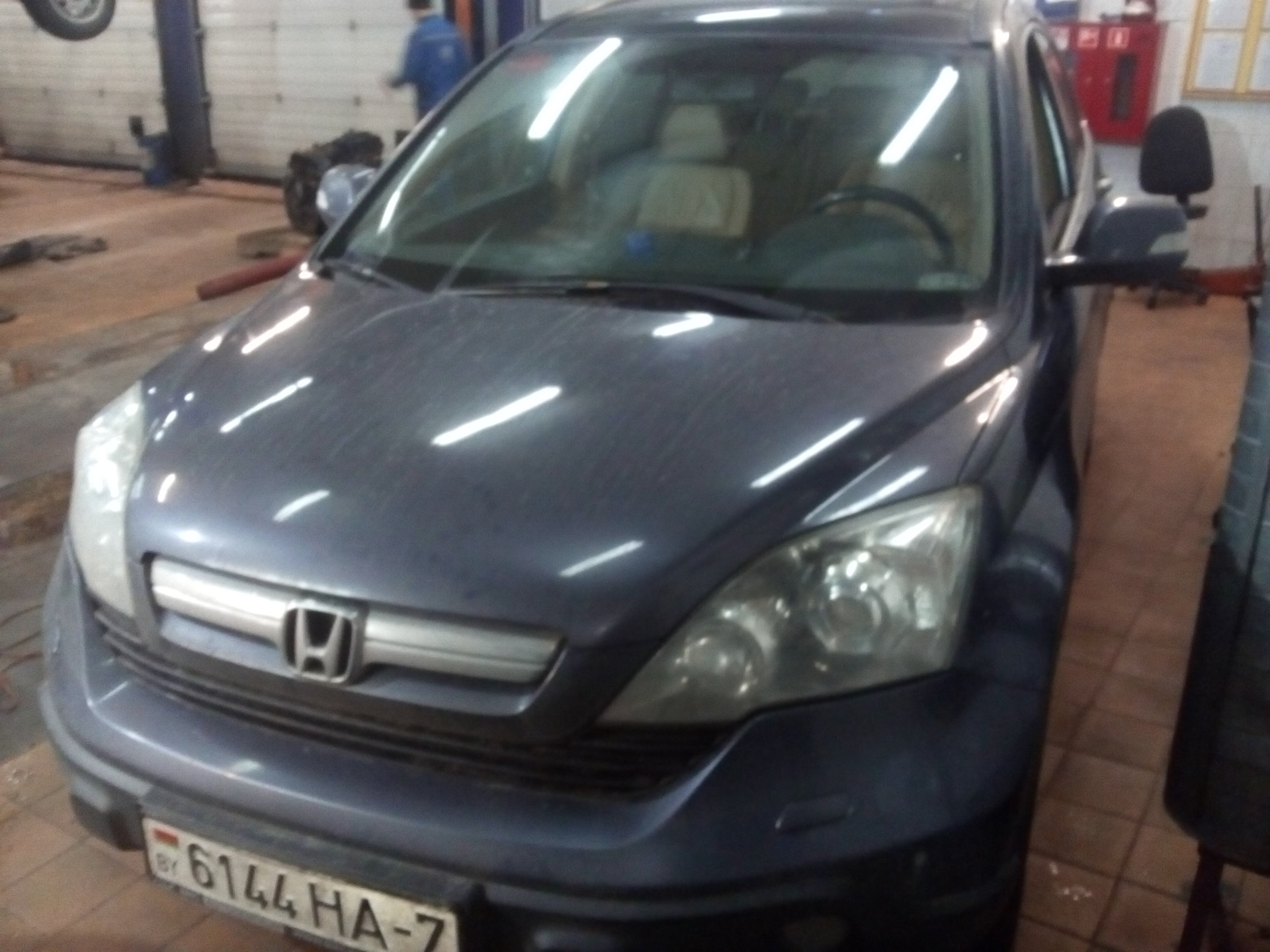 Honda CR-V 2.2 CDTI 2007 Разряжается аккумулятор или Поиск утечки тока —  DRIVE2