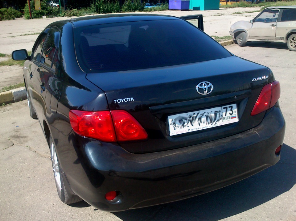 Toyota corolla задний