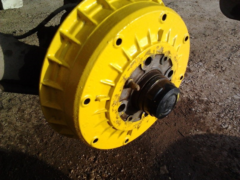 Переобулся.покраска тормозных дисков и сигнала.замена радиаторной ...