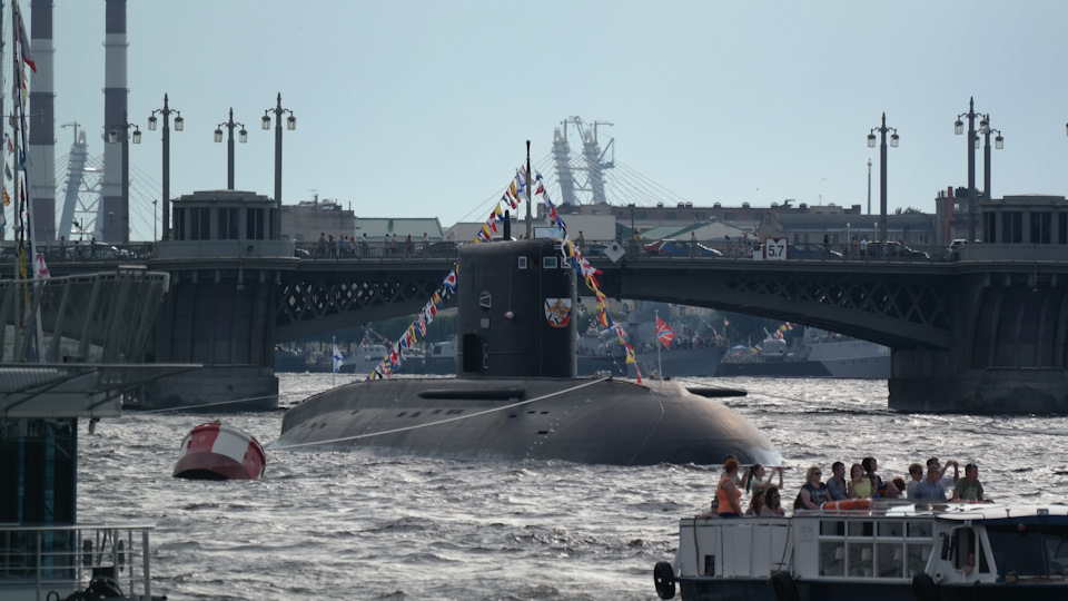 Субмарина в Неве — Mazda CX-5 (1G)