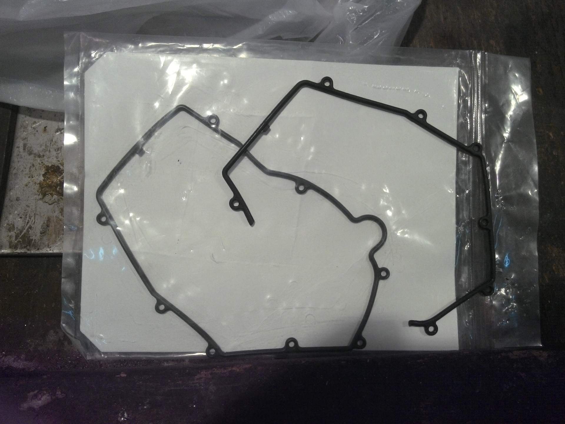 Прокладка резиновая прерывателя-распределителя зажигания — Honda Civic ...