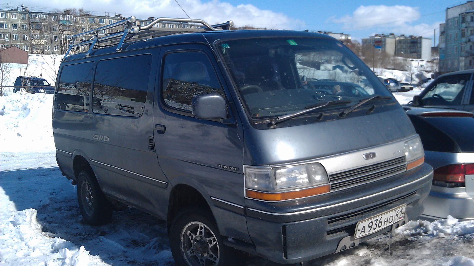 Toyota HiAce (H100) 2.8 дизельный 1990 | Super Custom 3L A/T на DRIVE2