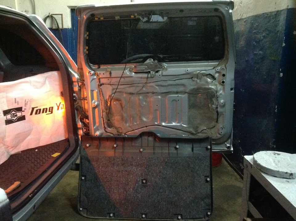 Фото в бортжурнале Toyota RAV4 (II)