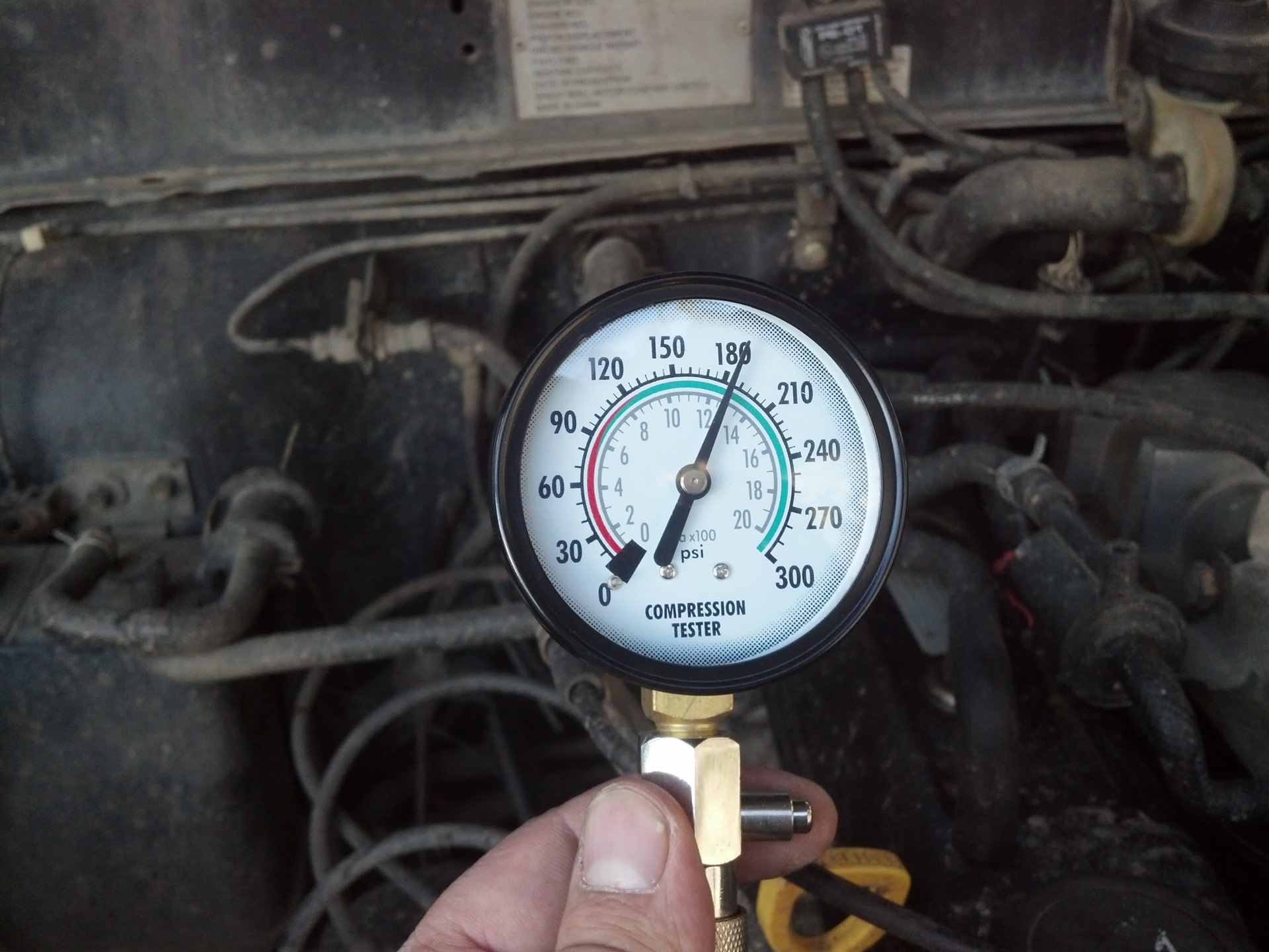 Volvo s80 ii замер компрессии. Допуски компрессии volvo s60 2. Компрессия двигателя вольво. 5 турбо. Компрессия двигателя вольво.