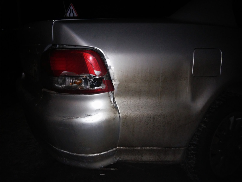 Подмяли — Mitsubishi Galant (8G), 2,5 л, 2000 года | ДТП | DRIVE2