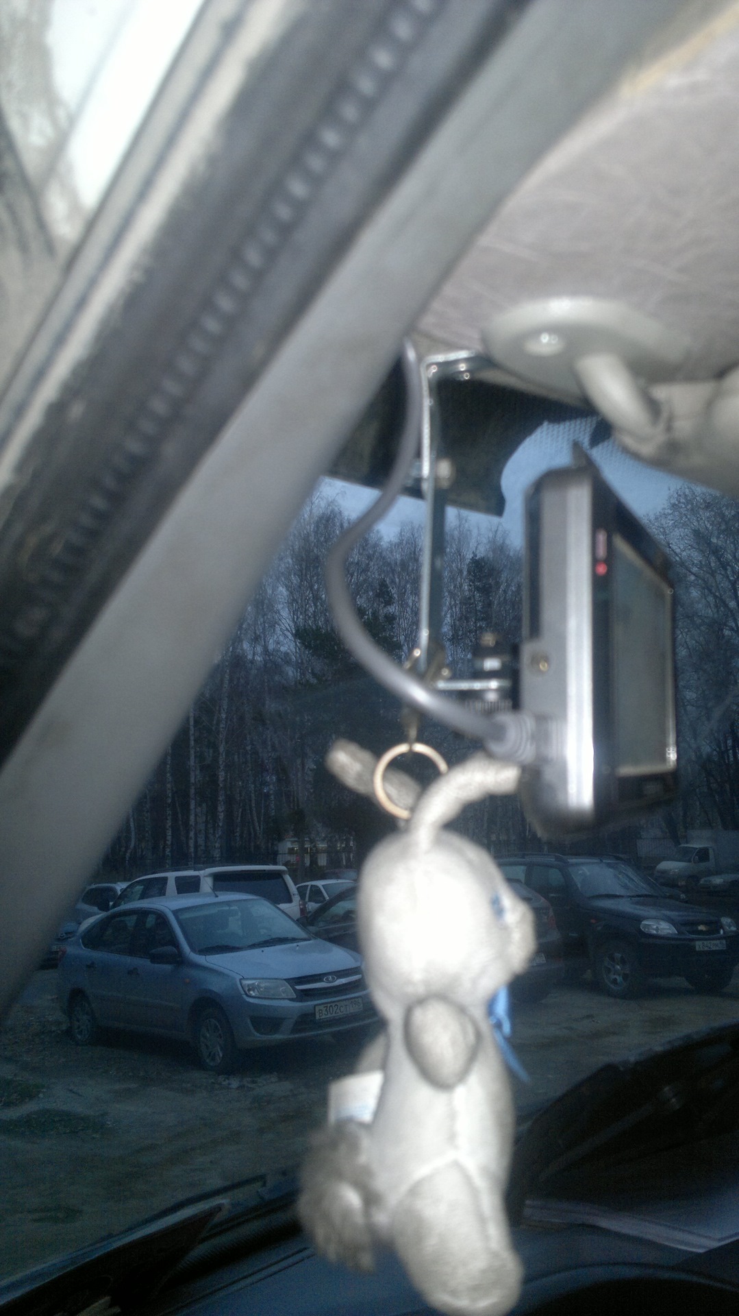 Крепление навигатора. — ГАЗ Газель, 2,5 л, 2008 года | аксессуары | DRIVE2