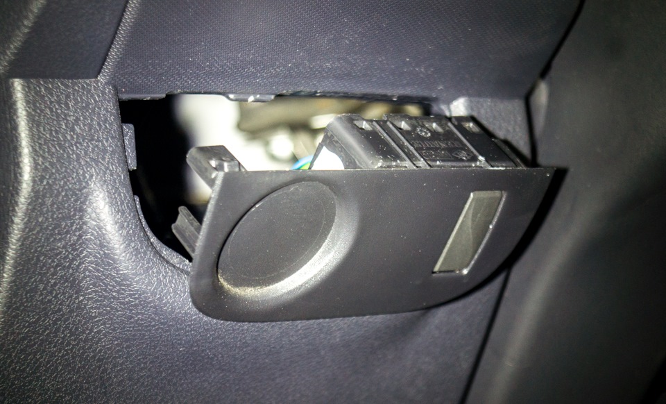 Фото в бортжурнале Renault Logan (2G)