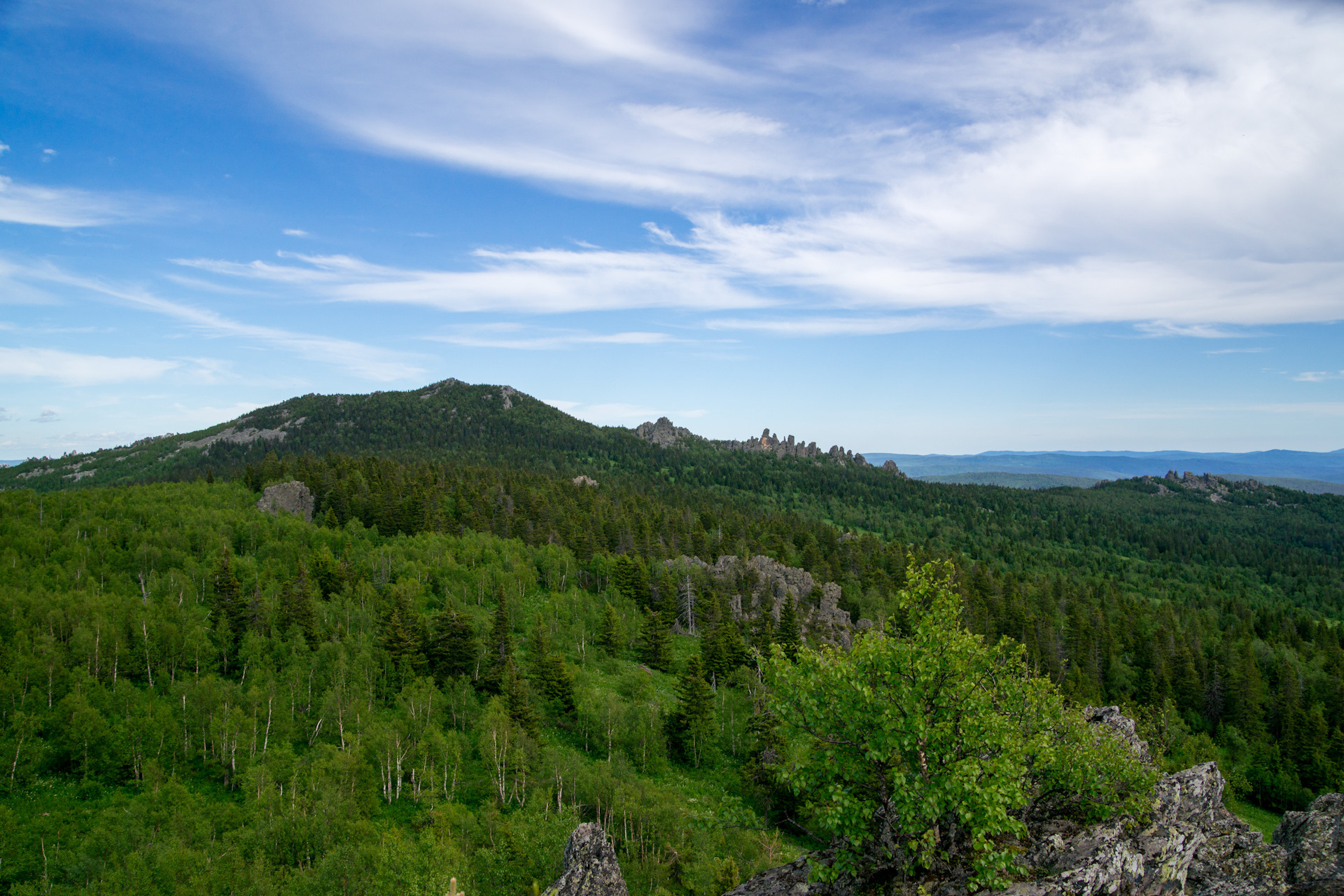 Хребет Ялангас