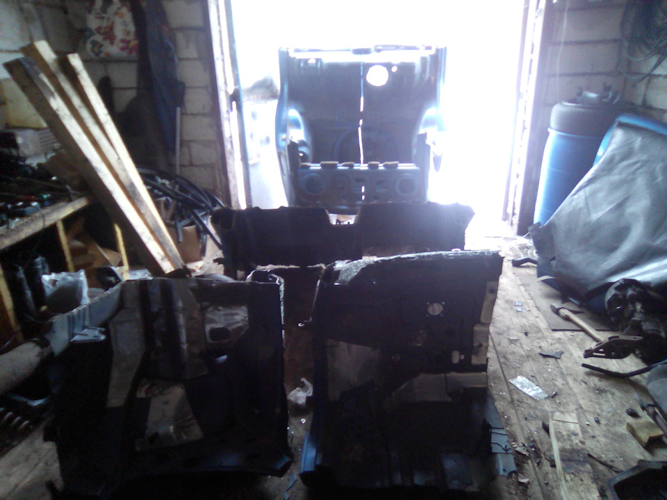 Салонный свет — Hyundai Accent (2G), 1,5 л, 2010 года | стайлинг | DRIVE2