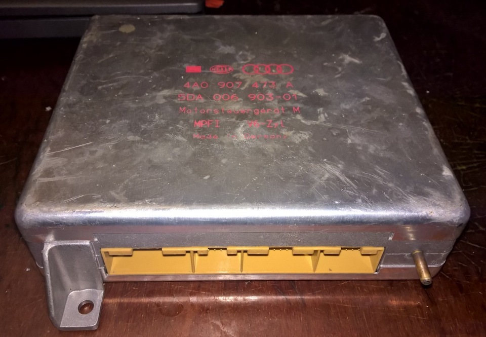 Фото в бортжурнале Audi 100 (C4). Запчасти на фото: 440907