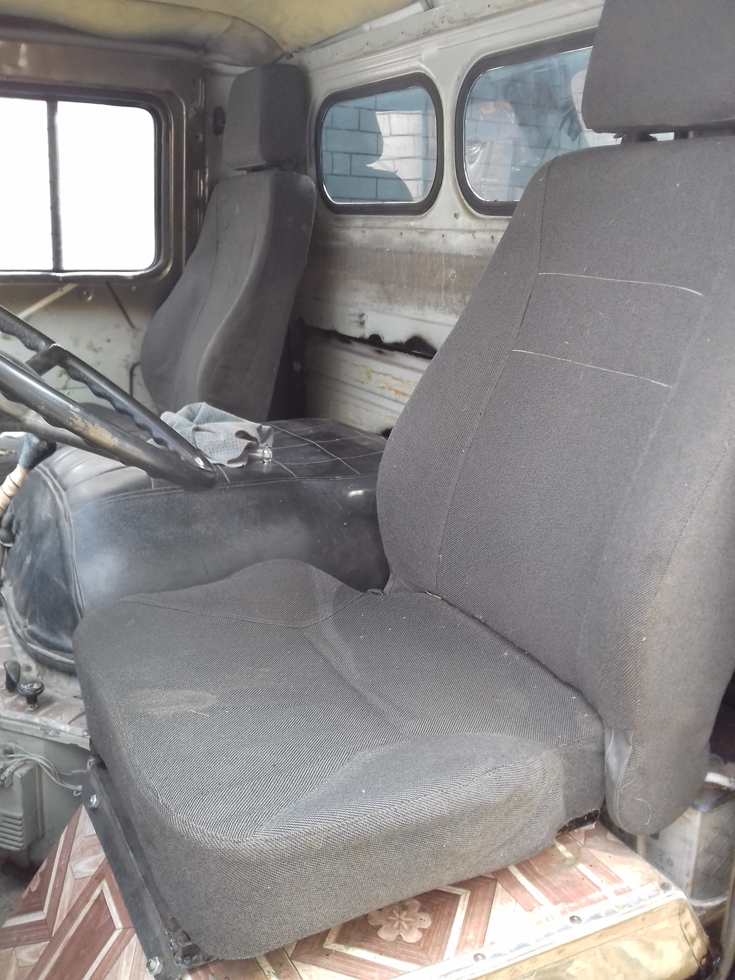 Сиденье на уаз фермер. Сиденье на уаз фермер. Сиденья уаз 31512. Сиденье на уаз 3303. Сиденье уаз 452.